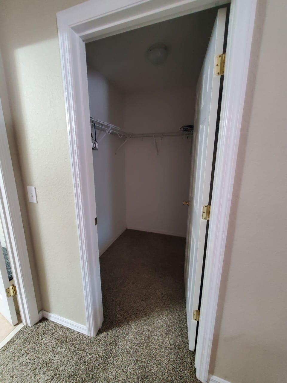 King Master Bedroom Closet