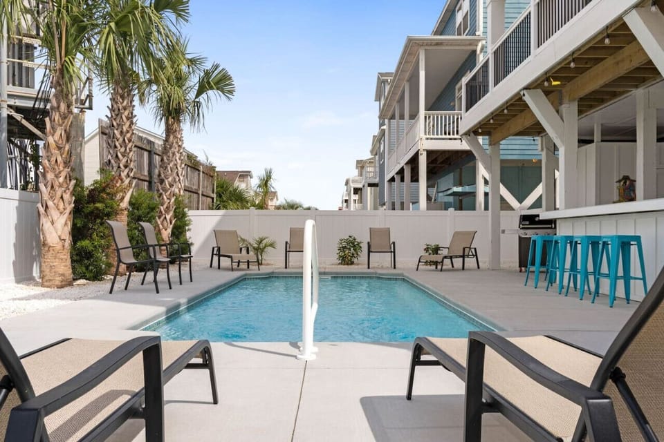 Pool area