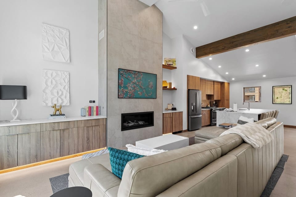 Studio (4 Bedrooms) | Front of property