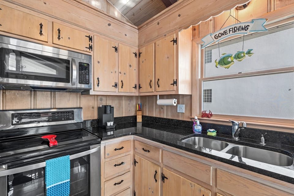 Kitchen 4