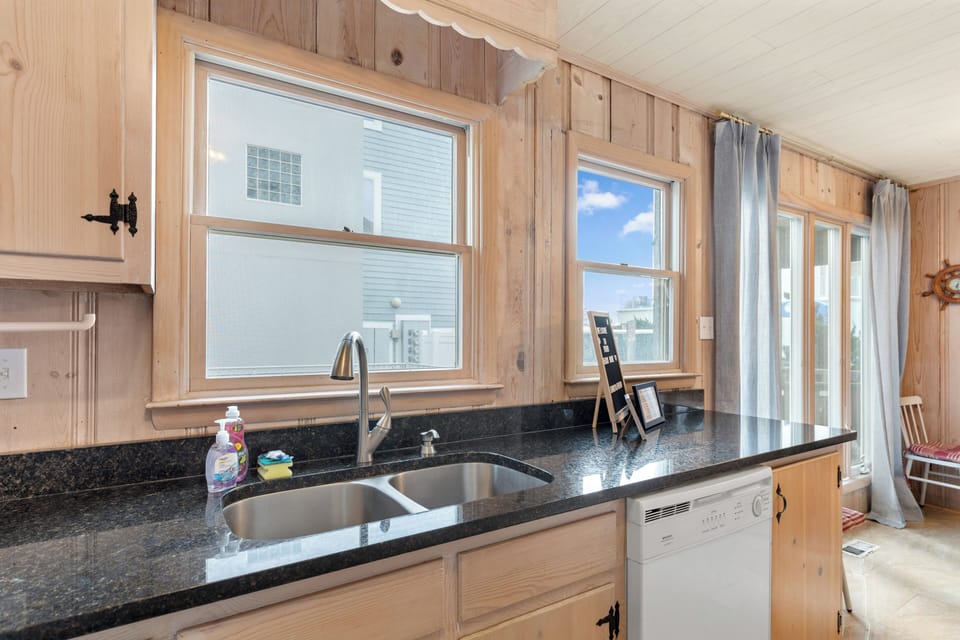 Kitchen 3
