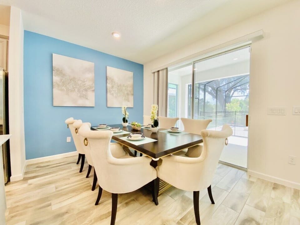 DinningRoom1