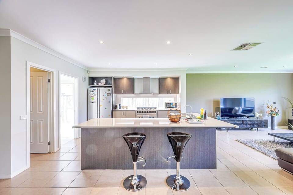 Family House, Garden View | Private kitchen