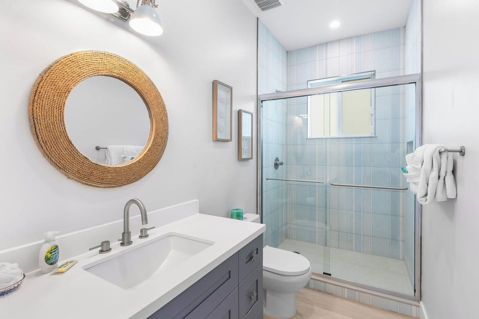 full bath on main level