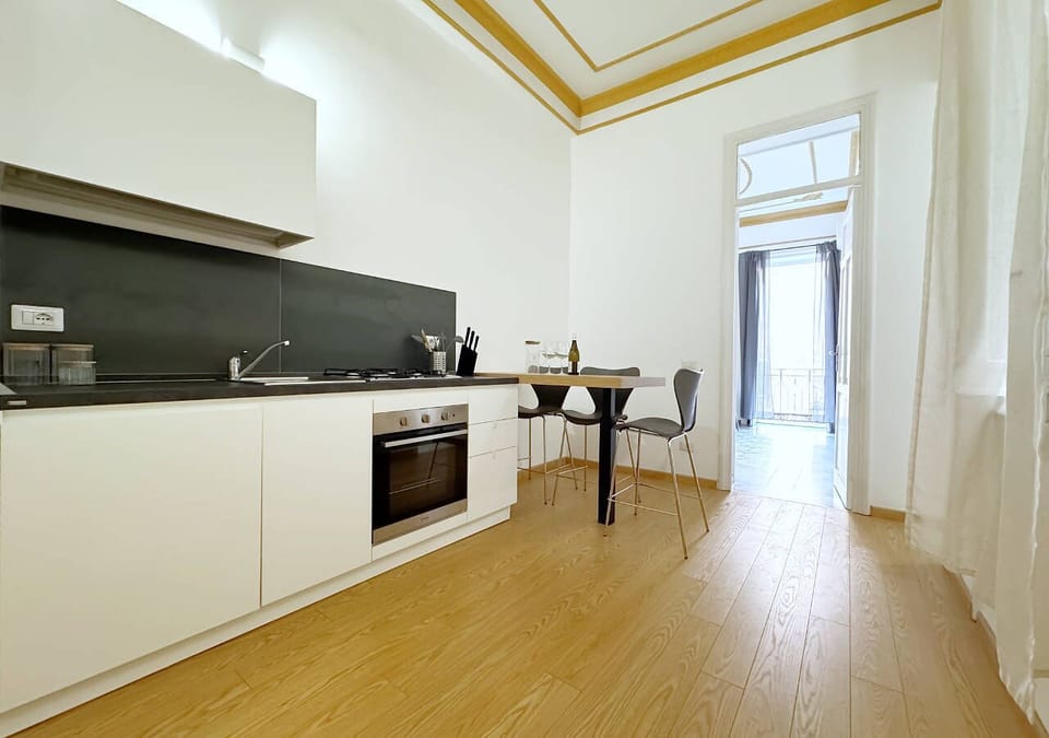 Basic Apartment | Private kitchen