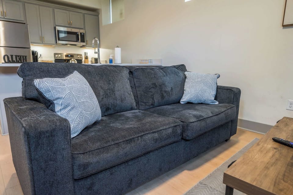 Living Room: Seamless flow from kitchen to living area, creating a space that’s ideal for relaxation and socializing.