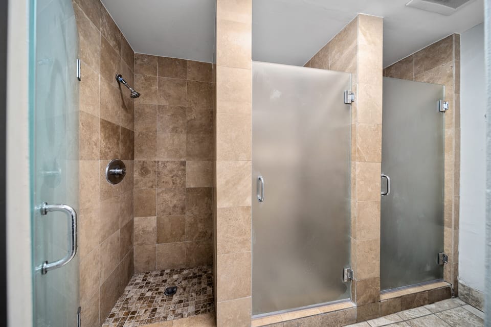 Bathroom shower