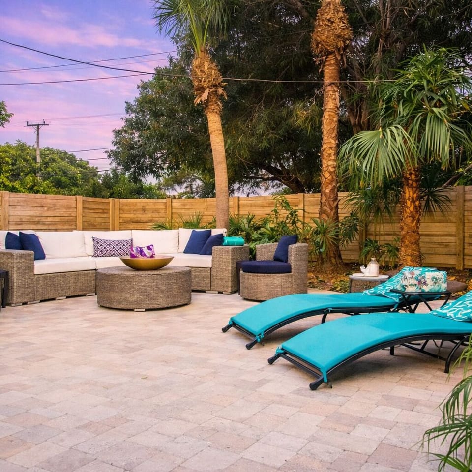 Lounge under the palms in your own private courtyard—perfect for sunset conversations and slow, relaxing evenings. 🌴✨