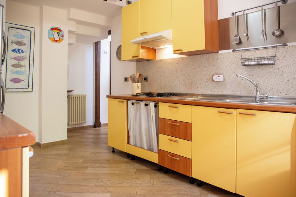 Villa | Private kitchen | Electric kettle
