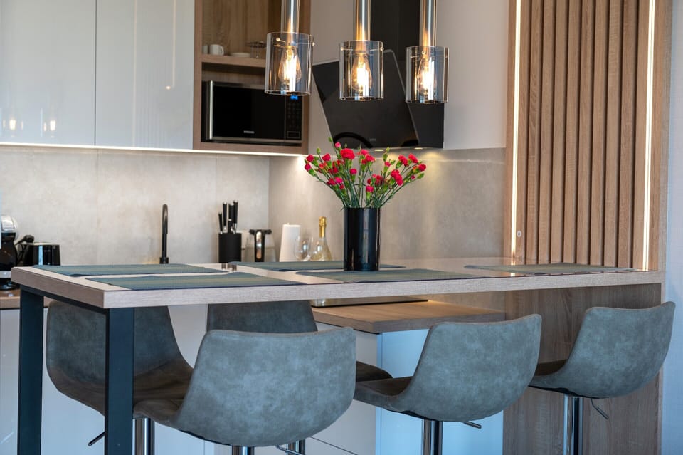 Comfort Apartment, 3 Bedrooms | Private kitchen | Fridge, microwave, dishwasher, coffee/tea maker