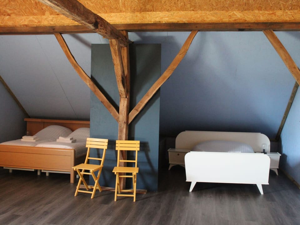 Comfort House, 3 Bedrooms | 5 bedrooms, bed sheets