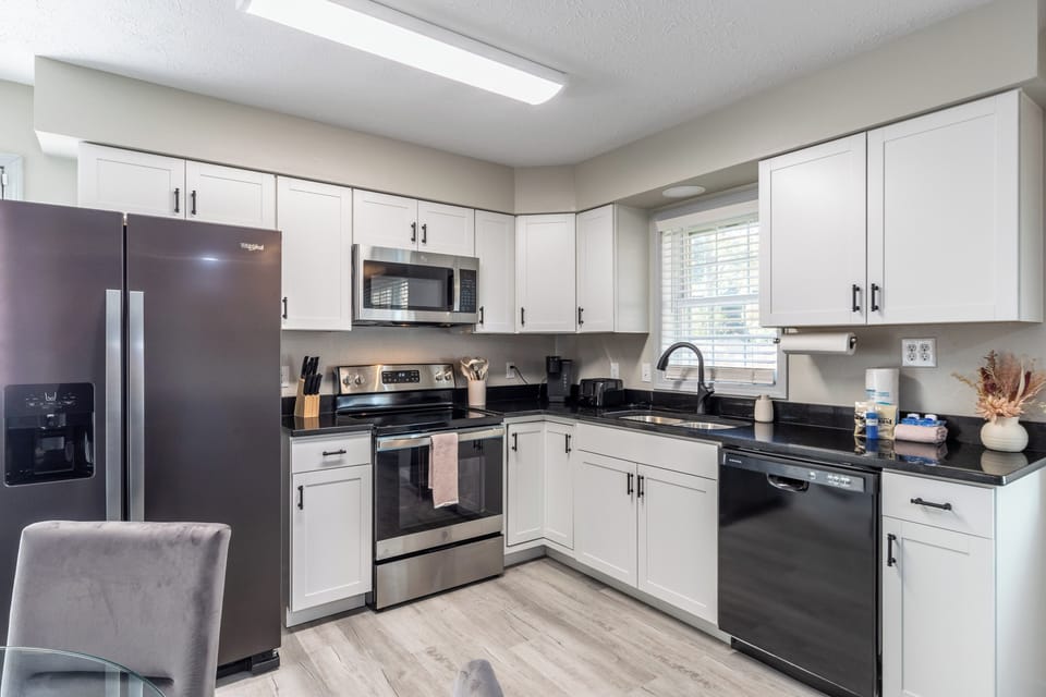 Kitchen - Kitchen