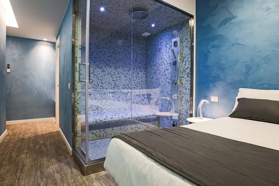 Suite, Jetted Tub | In-room safe, desk, free WiFi