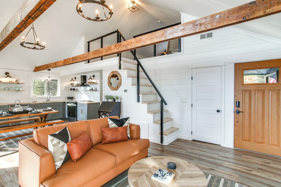 House (2 Bedrooms) | Interior