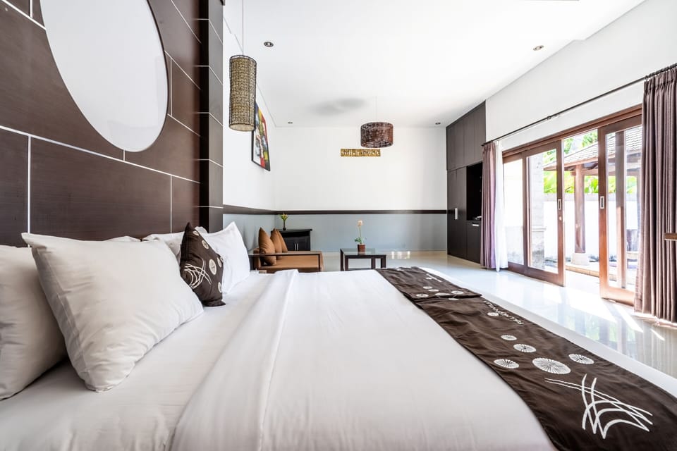 Comfort Villa, 1 Bedroom, Private Pool | In-room safe, blackout drapes, iron/ironing board, free WiFi