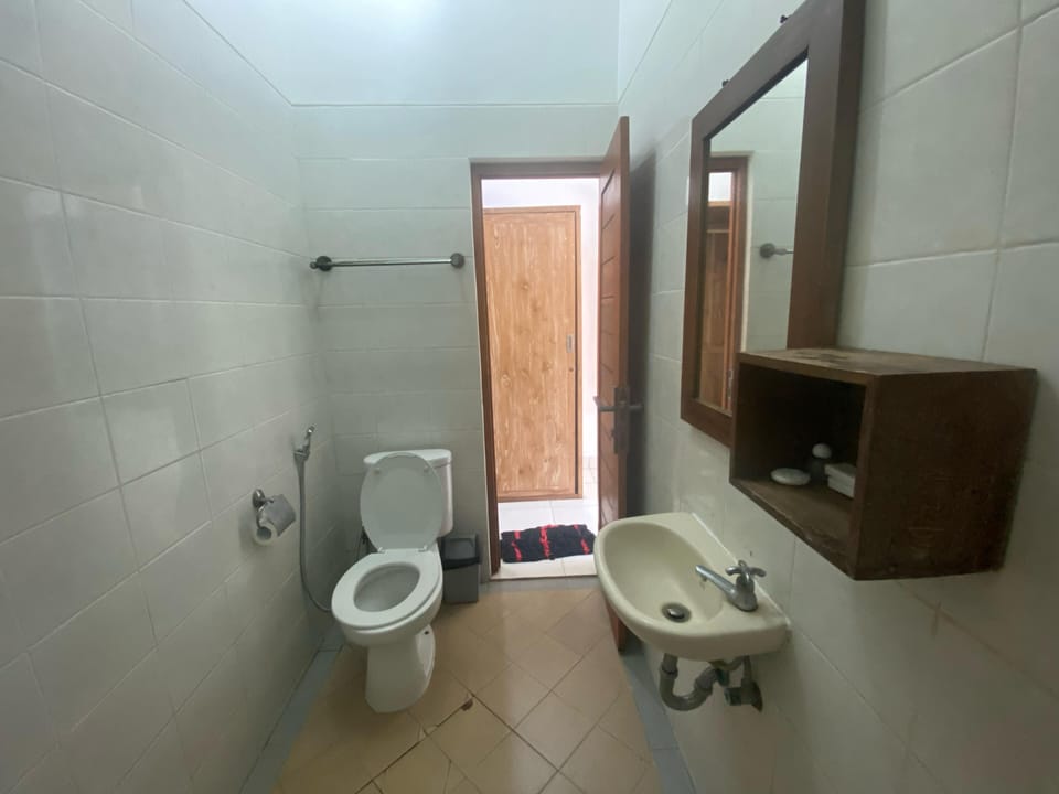 Villa, 1 Bedroom | Bathroom | Shower, free toiletries, towels, soap