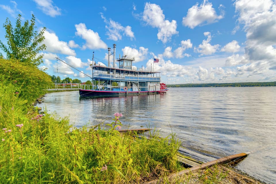 Near Chautauqua Belle
