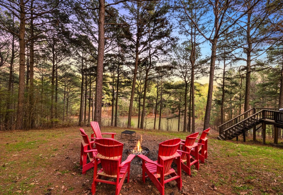 Nothing says vacation quite like a hot tub under the stars—grab a beverage and let the evening unwind with you.