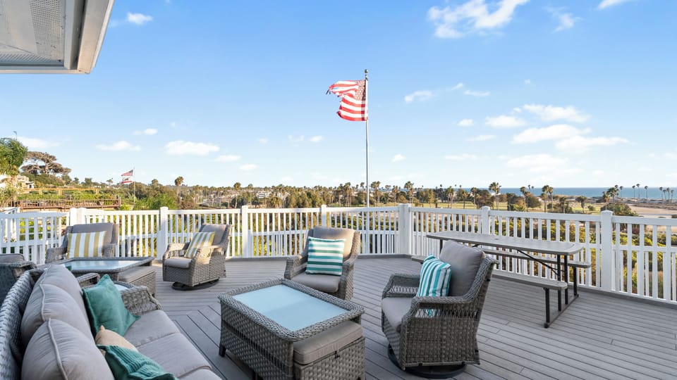 View from the back patio of the ocean & islands