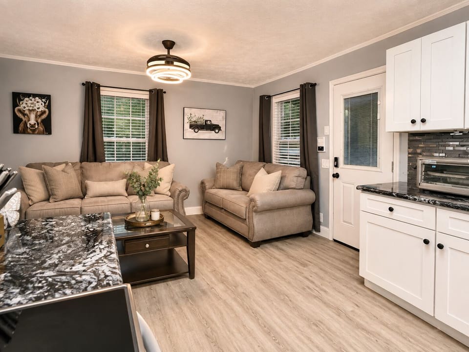 Open floor plan so everyone can be together