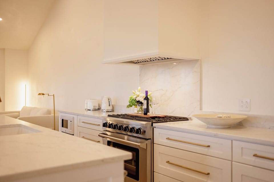 THOR 6 burner oven, full marble