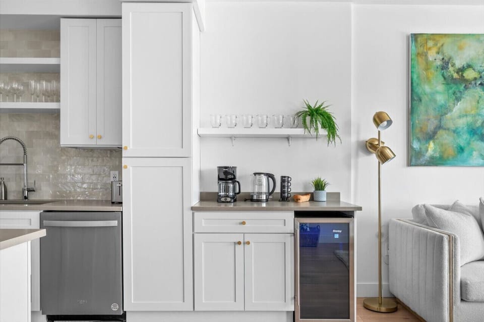 Coffee Station & Wine Cooler. Drip coffee maker, Kettle, Organic Coffee, Sugar and Creamer. Black Tea.