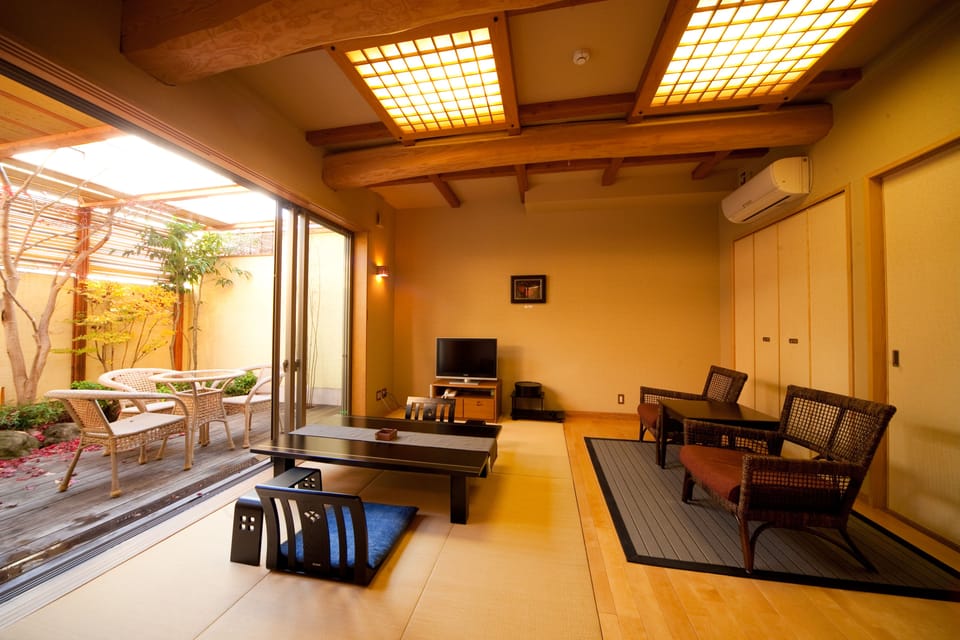 Family Room Mainsonette, Non Smoking with Tatami Area and Private Open-Air Bath | Minibar, in-room safe, WiFi (free)