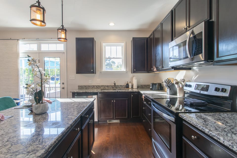 Fully equipped kitchen