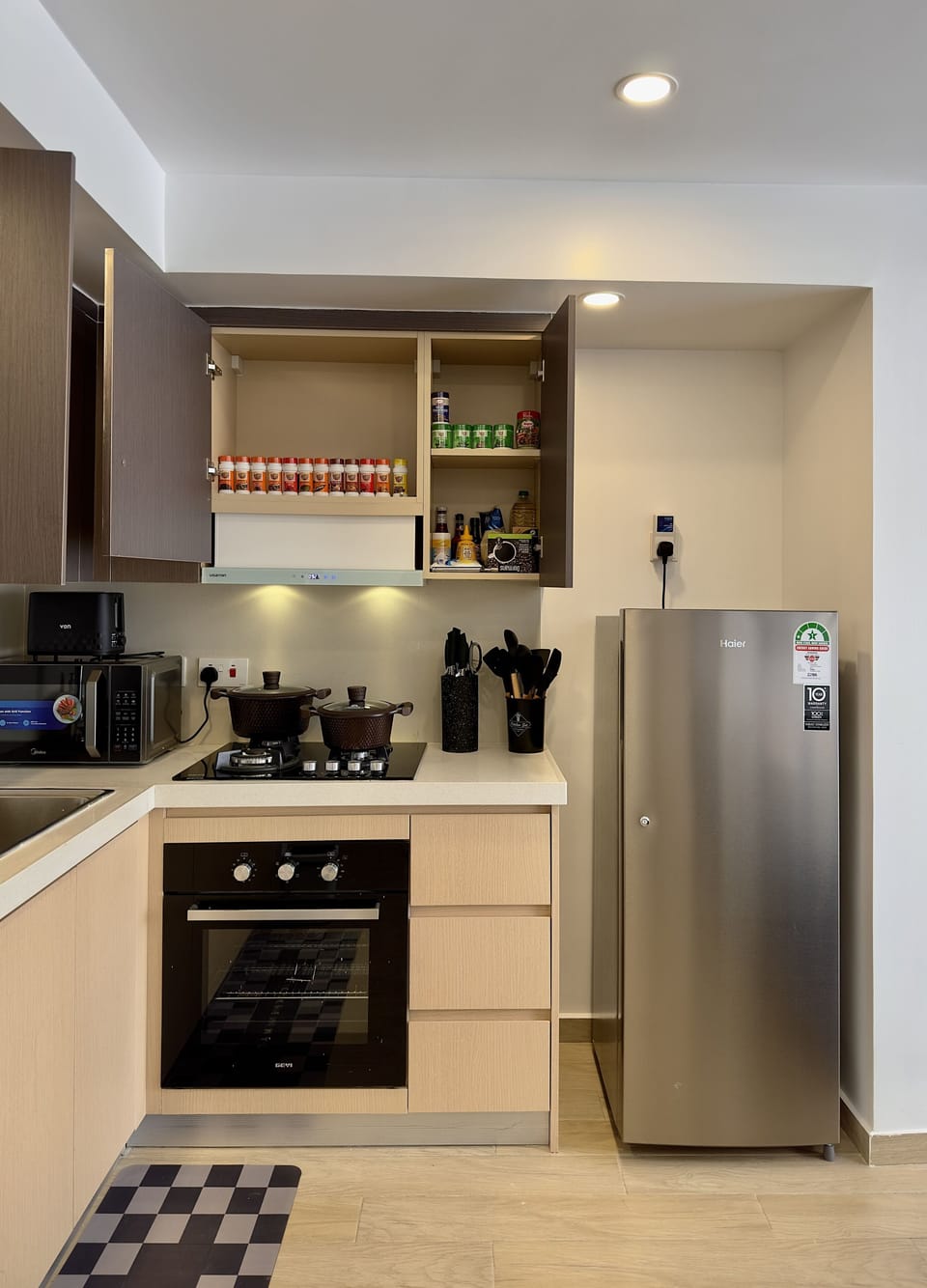 Private kitchen