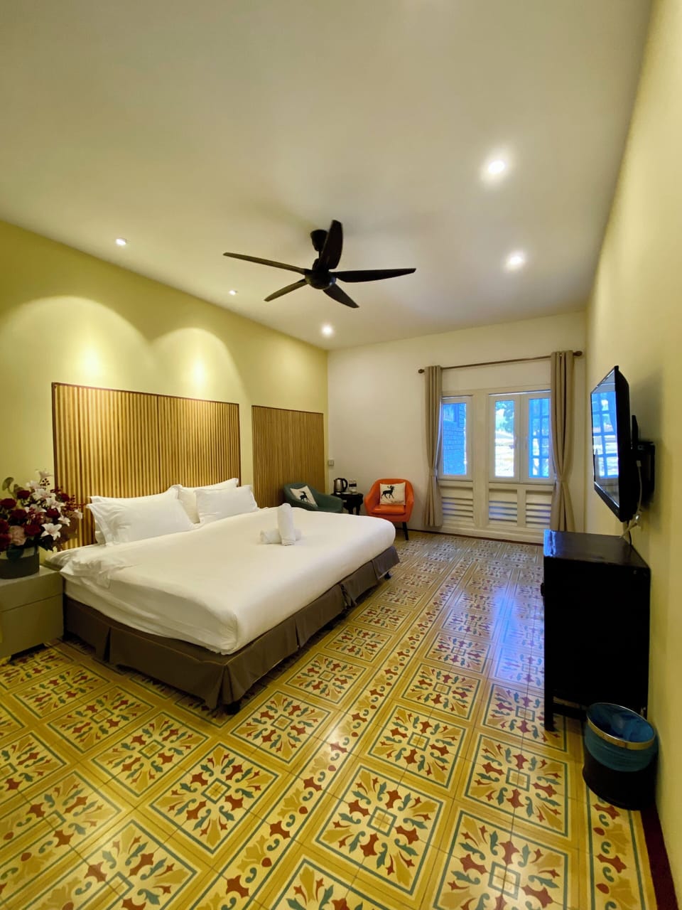 Executive Double Room | Free WiFi, bed sheets