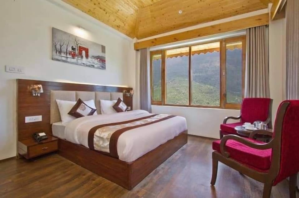 Superior Double Room, Balcony, Mountain View | Free WiFi
