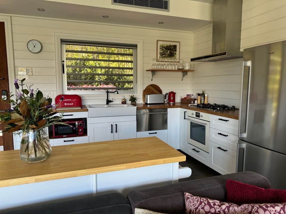 Full kitchen with coffee & tea