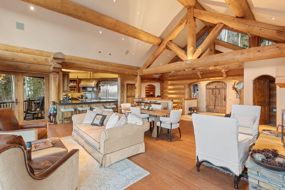 Ample space for your group of 12