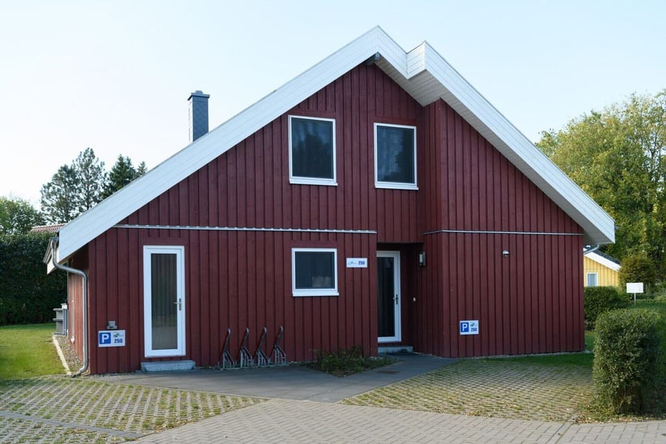 Holiday Home Exterior [summer]