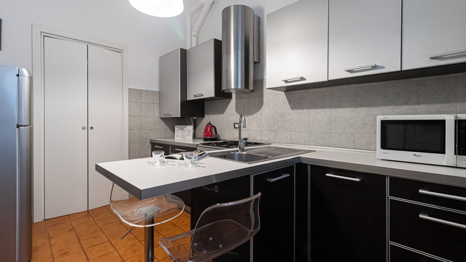 Apartment (1 Bedroom) | Interior