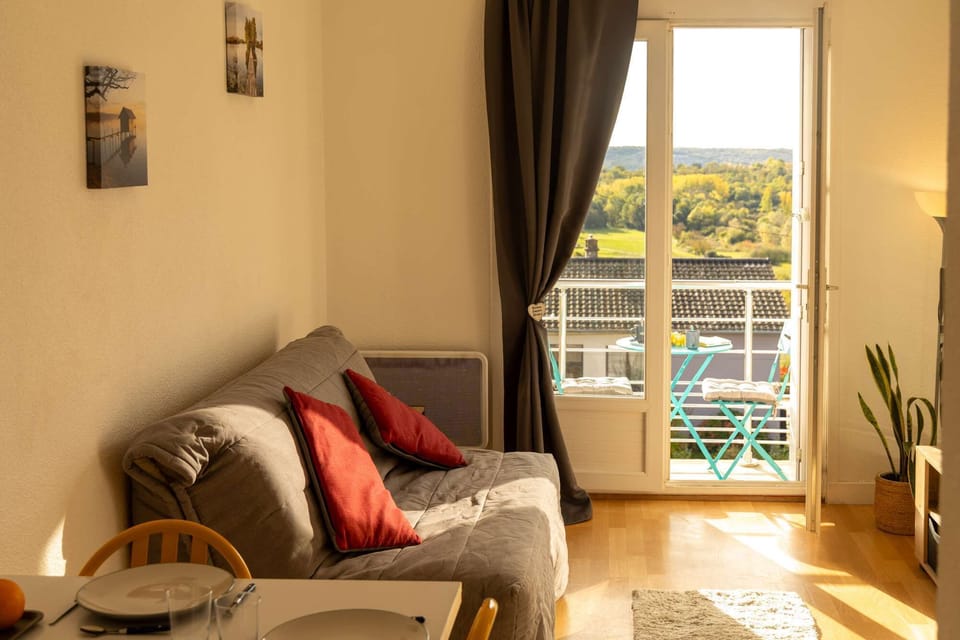 living room.