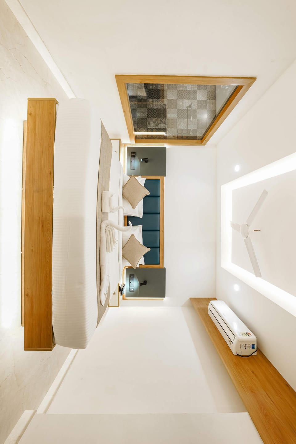 Royal Double Room | Soundproofing, iron/ironing board, free WiFi