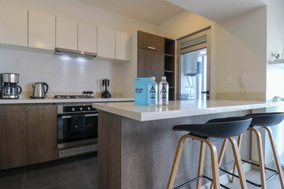 Modern kitchen bar