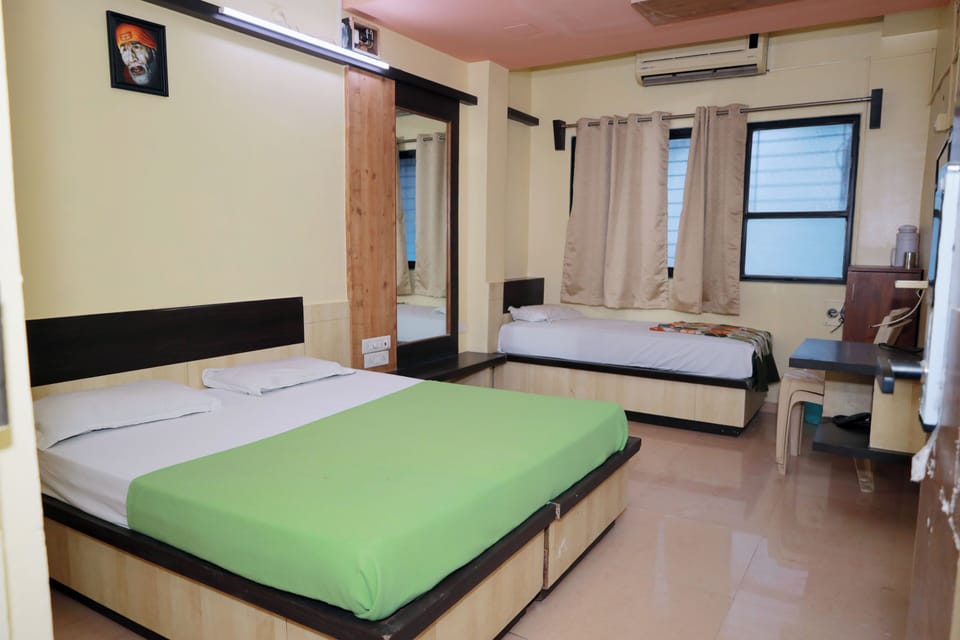 Family Room | Free WiFi, bed sheets