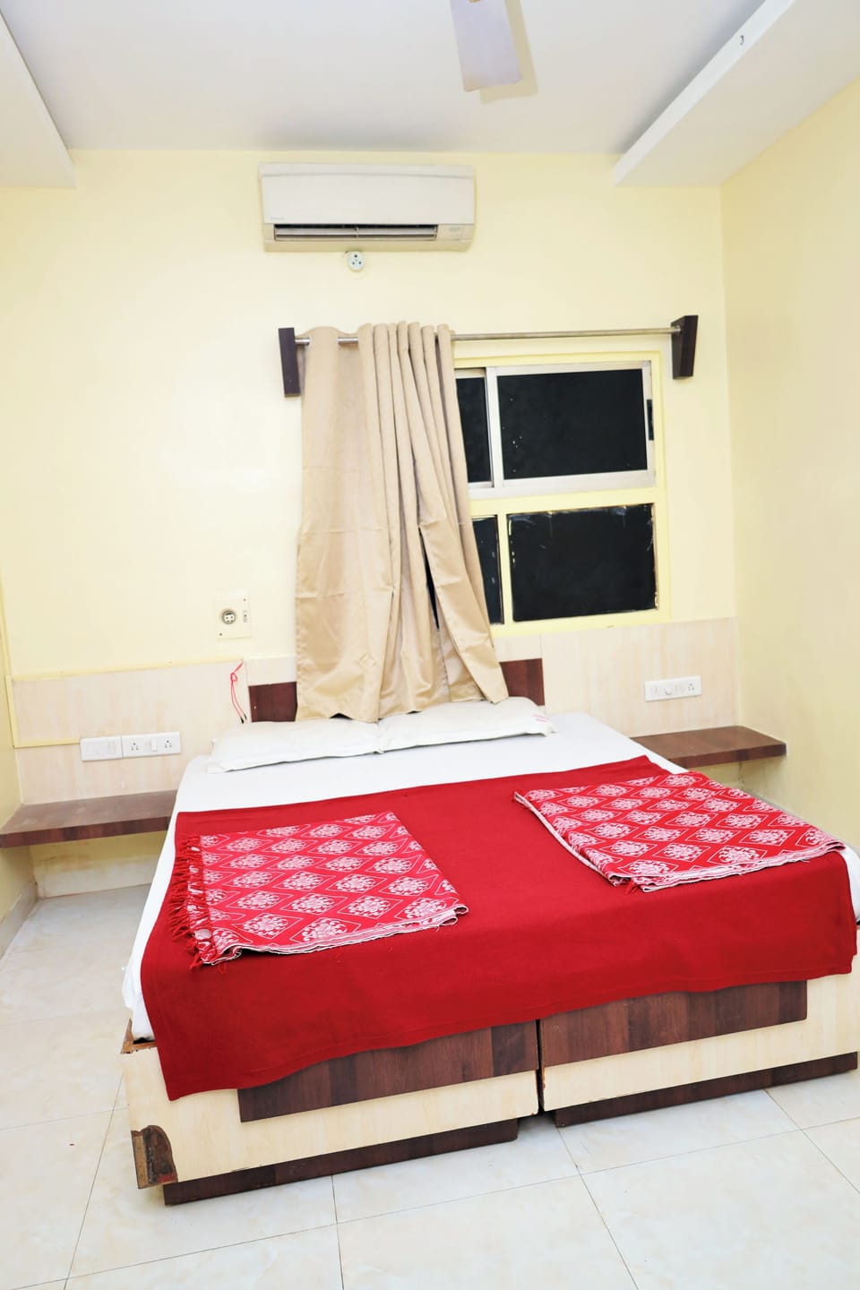 Superior Double Room | Free WiFi, bed sheets