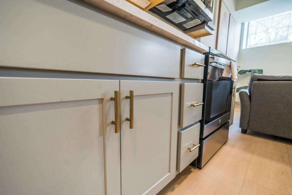 Kitchen: A stylish kitchen cabinets for enough storage for all your needs.