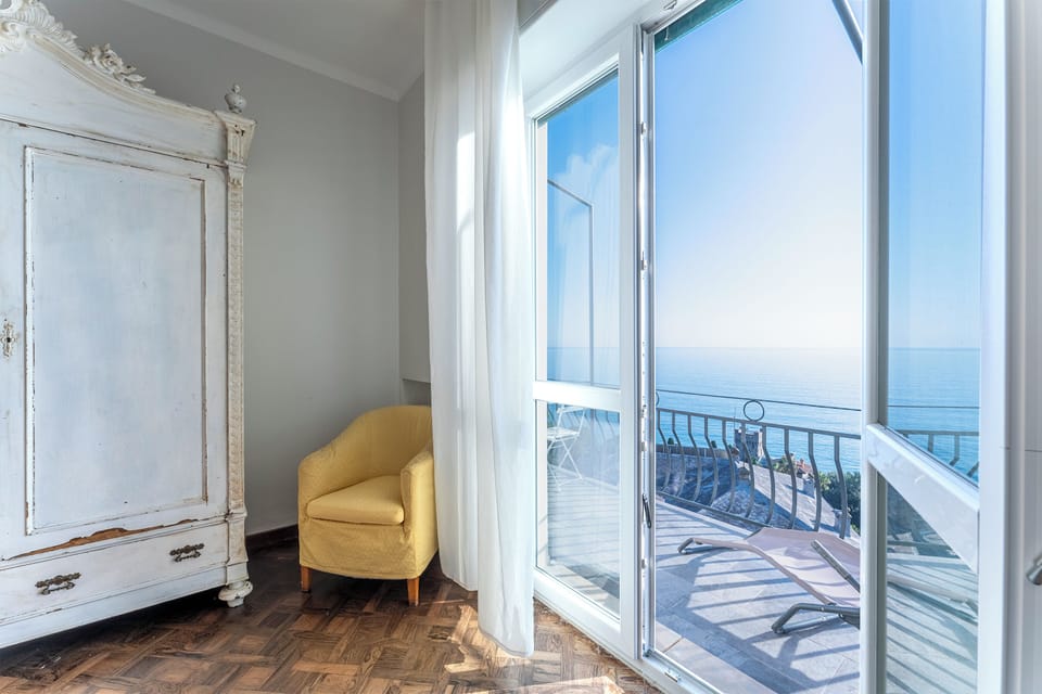 Apartment, Balcony, Sea View | 4 bedrooms, iron/ironing board, free cribs/infant beds, free WiFi