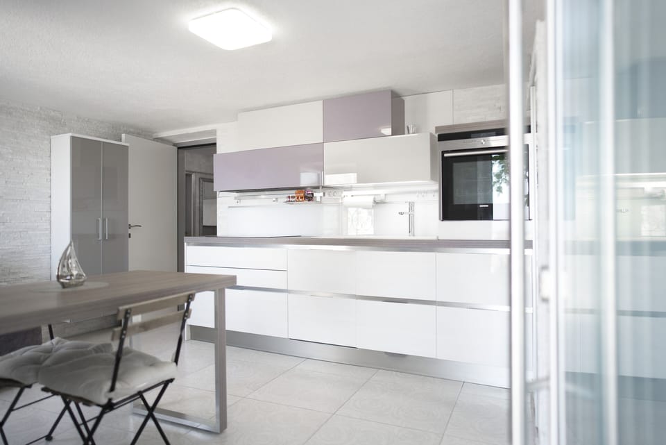 Apartment, 1 Bedroom, Sea View, Ground Floor | Private kitchen | Electric kettle, toaster