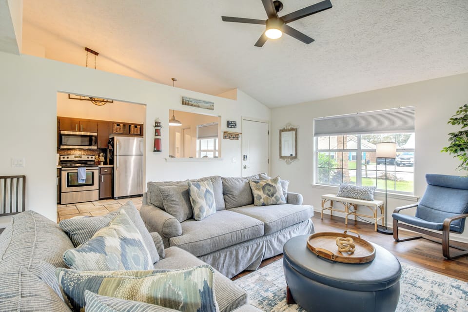 House (3 Bedrooms) | Interior