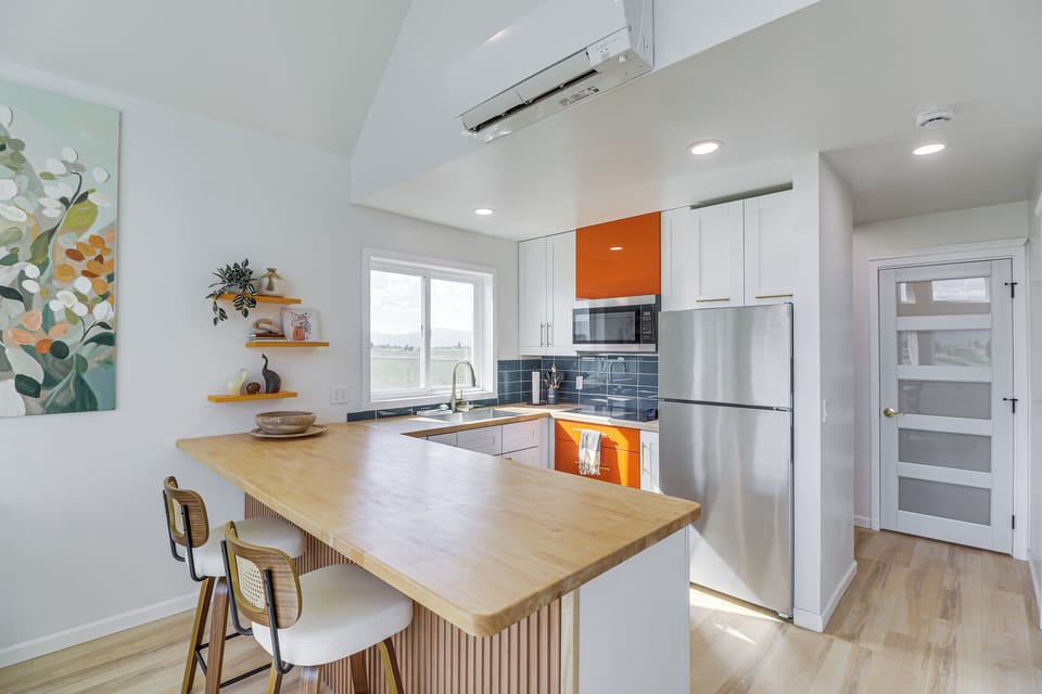 House (2 Bedrooms) | Interior