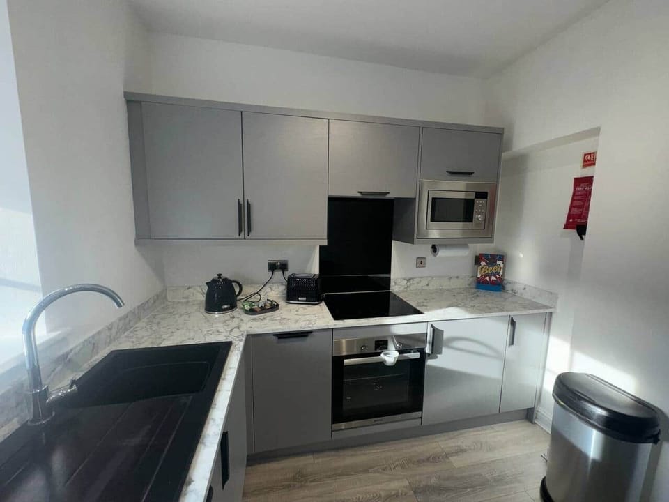 Dishwasher and pods provided 