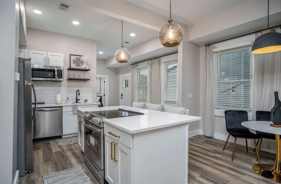 Fully equipped kitchen