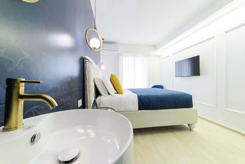 Deluxe Double Room | Blackout drapes, soundproofing, free WiFi