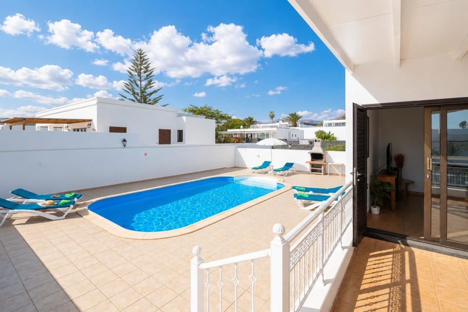 Beautiful villa with private pool and terrace