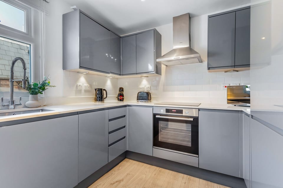 Family Duplex, Non Smoking, City View | 3 bedrooms, blackout drapes, iron/ironing board, travel crib